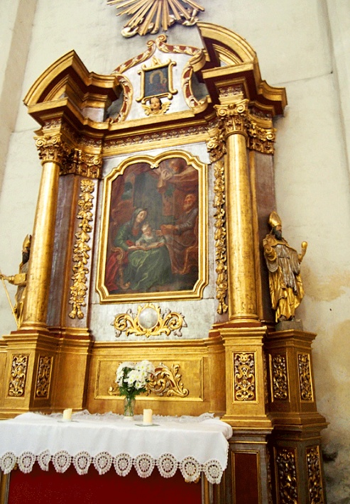 Kościół Marii Panny w Toruniu - ołtarz boczny z obrazem św. Anny z Rodzicami