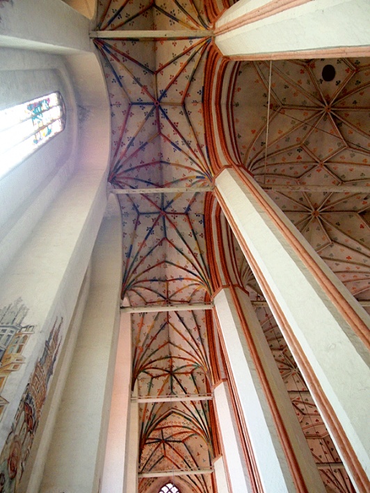 Kościół Marii Panny w Toruniu - sklepienie nawy południowej