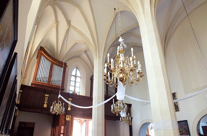 Kościół św. Władysława w Szydłowie - empora muzyczna
