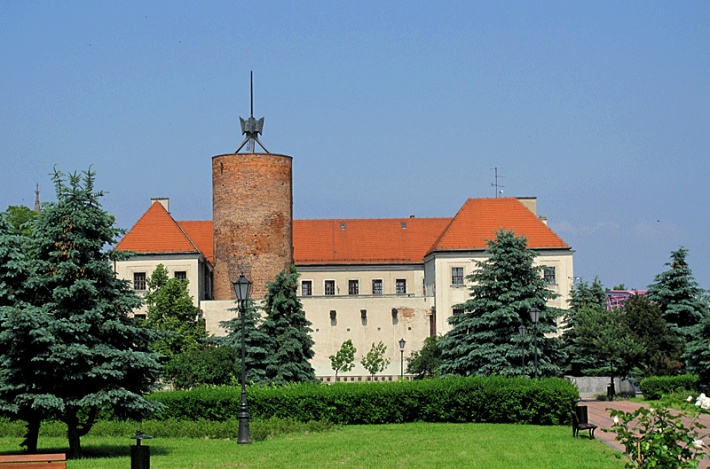 Głogów - zamek książąt głogowskich, elewacja południowa