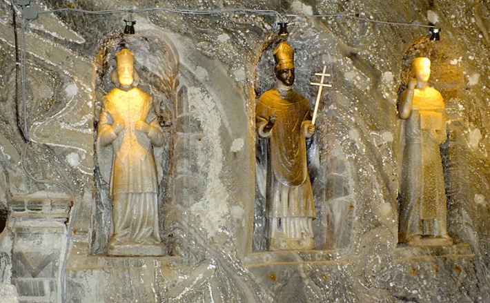 Kopalnia soli w Bochni - figury solne w kaplicy św. Kingi