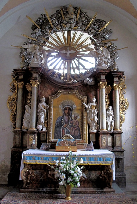 Kamieniec Ząbkowicki, kościół NMP - ołtarz św. Łucji w kaplicy św. Jana Chrzciciela