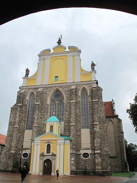 Kamieniec Ząbkowicki, kościół NMP - fasada zachodnia