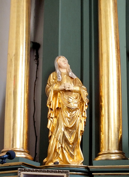 Kościół w Chotlu Czerwonym - gotycka figura MB Bolesnej