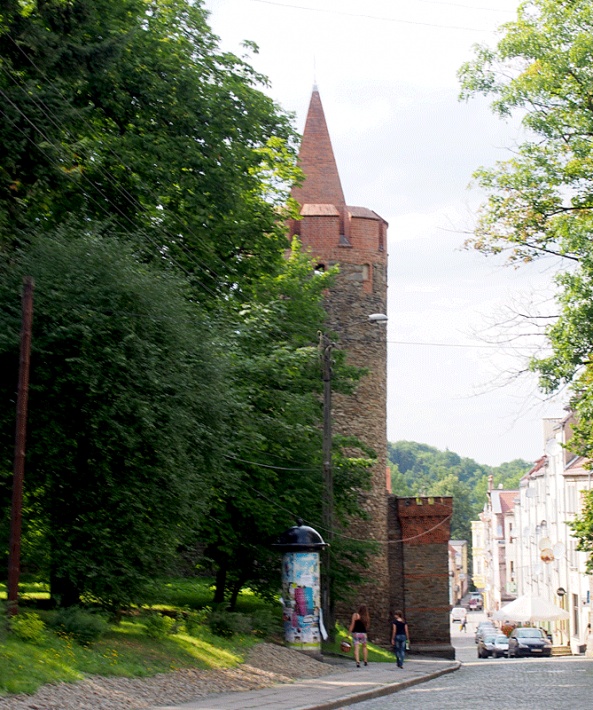 Wieża Bramy Nyskiej w Paczkowie