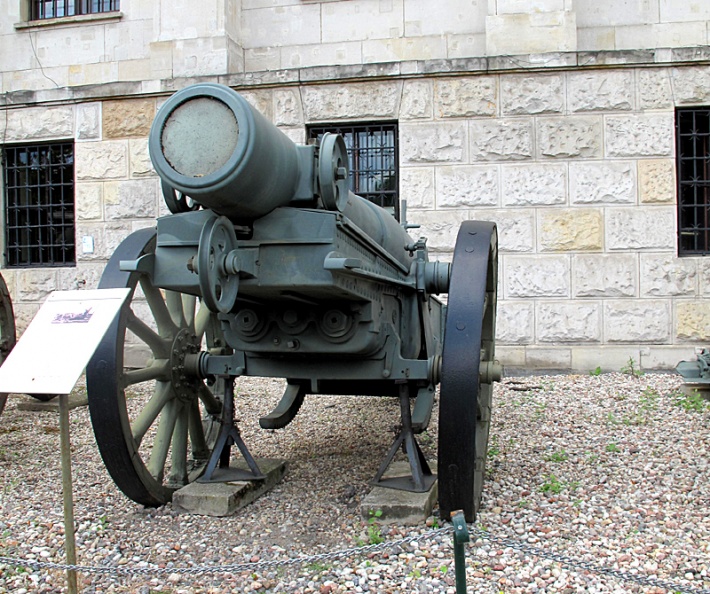 Muzeum WP - moździerz oblężniczy 280 mm