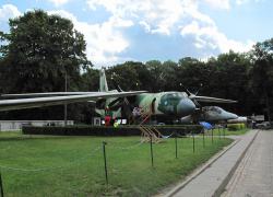 Muzeum WP - samolot transportowy AN-26