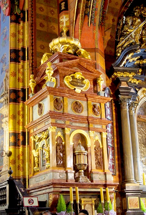 kościół Mariacki w Krakowie - cyborium
