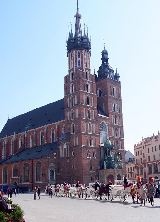 kościół Mariacki w Krakowie od strony północno-zachodniej