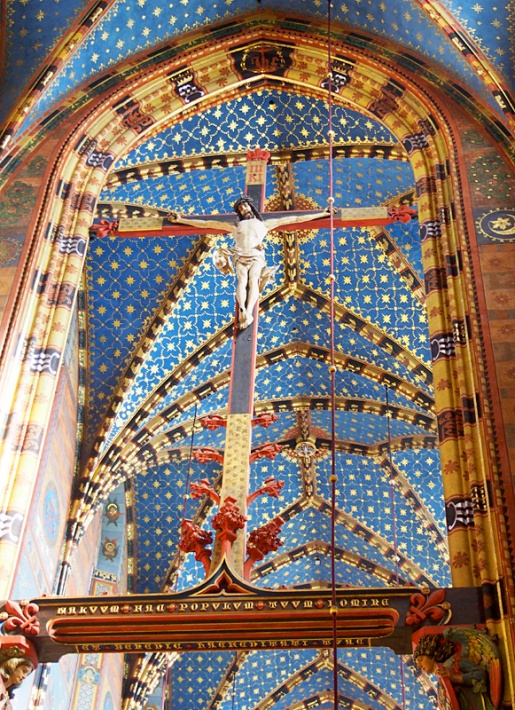 kościół Mariacki w Krakowie - krucyfiks na belce tęczowej