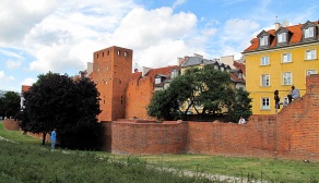 Warszawa – średniowieczne mury obronne